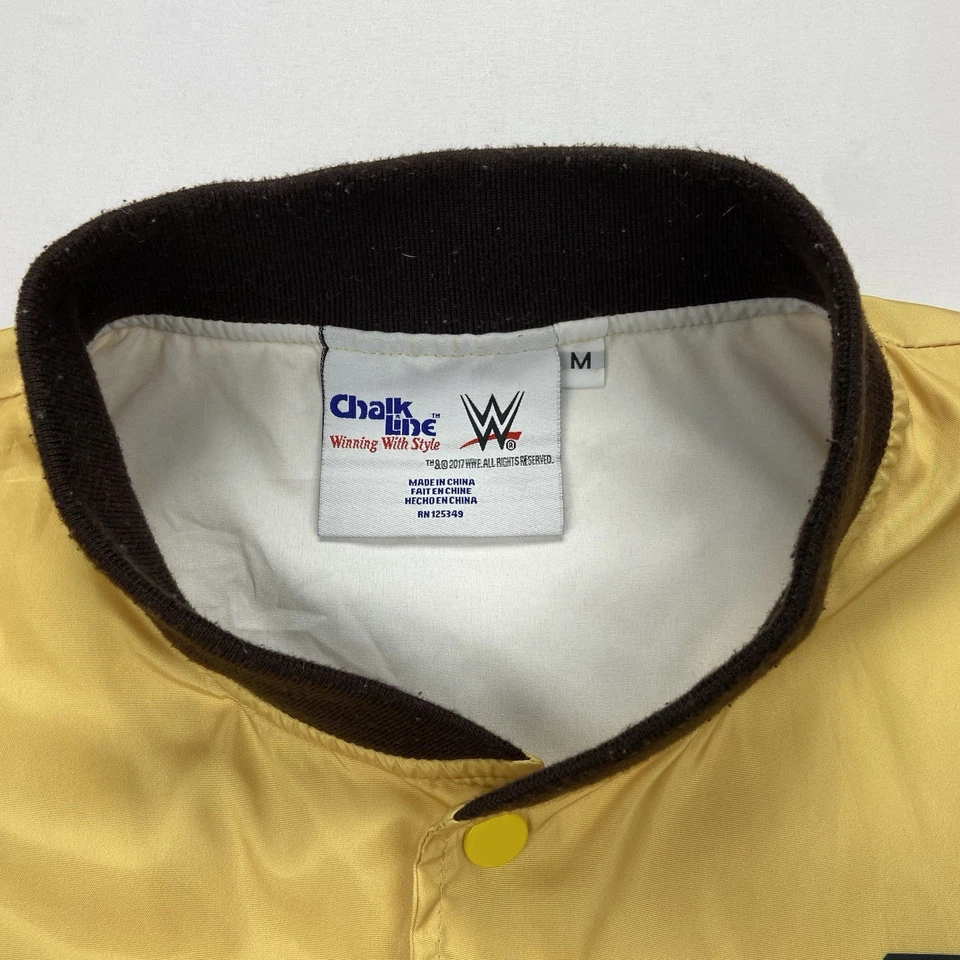 Chaqueta Bomber WWE CHALK LINE Legends Ice Cream Bars - Amarillo/Dorado Satinado - Talla M Foto 3 de 4