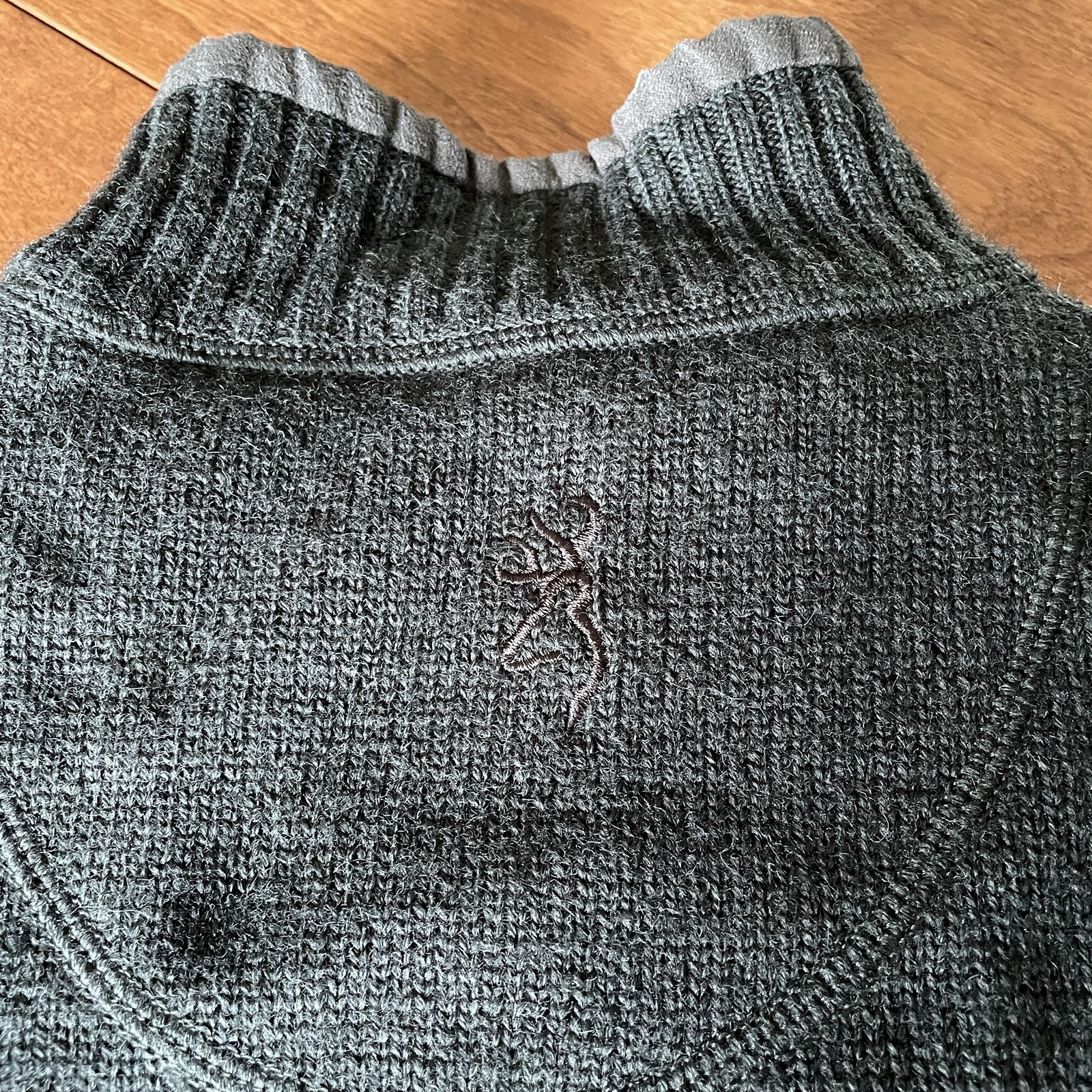 Browing Wool Sweater With Windproof Lining - Exce… - image 13