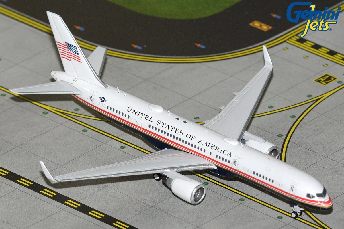 25+ GeminiJets 1:400 Diecast Aircraft & Spacecraft Boeing 757