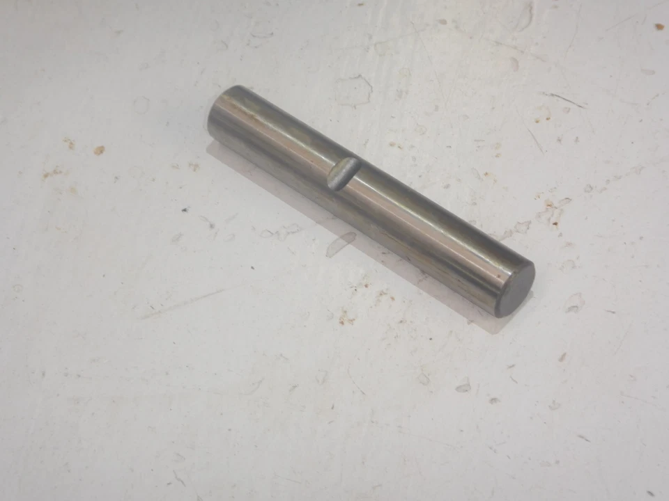 Jeep Willys Station Wagon OEM NOS dirección nudillo pivote pasador 635492 ENVÍO GRATUITO Foto 3 de 4