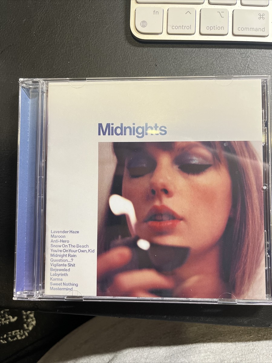 Taylor Swift Midnights サインハートアートカード入り CD Taylor Swift Midnights サインハートアートカード入り CD