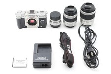  N MINT Pentax Q7 Digital Camera 5-15 15-45 3.2mm Lens Battery Charger Set