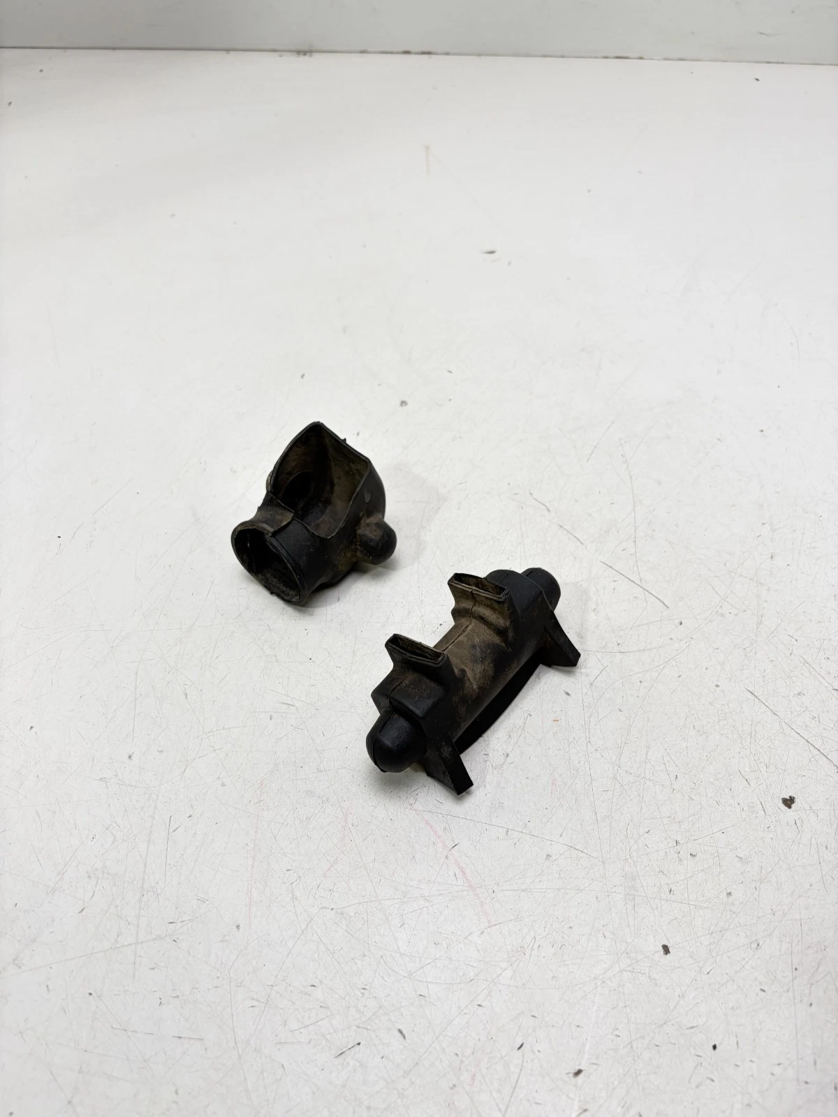 2009 SUZUKI JR80 DS80 Rear Suspension Linkage Seal Dust Caps Covers Set #3