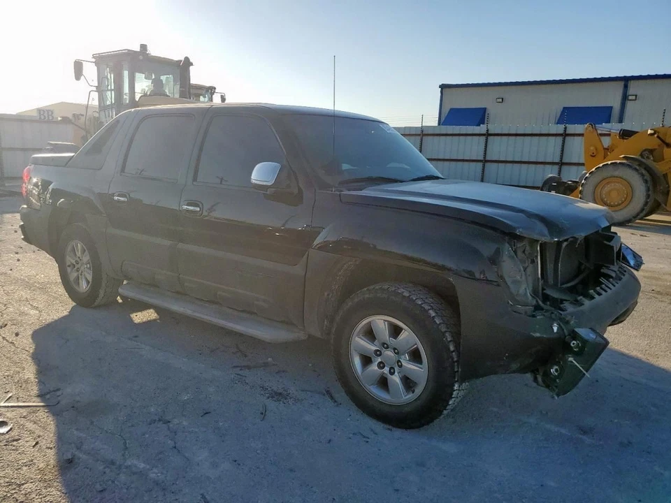 (LOCAL PICKUP ONLY) Radiator With Rear Auxiliary AC Fits 00-04 SUBURBAN 1500 613 - Изображение 4 из 4