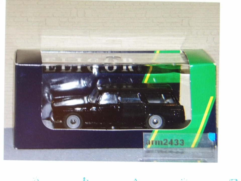 PEUGEOT 404 FAMILIALE BREAK 1964 NOIR ELIGOR 1/43 Ref 100601 - MADE EN FRANCE ! - Photo 4/4