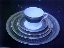 Spode Royal Windsor 5 Piece Place Setting