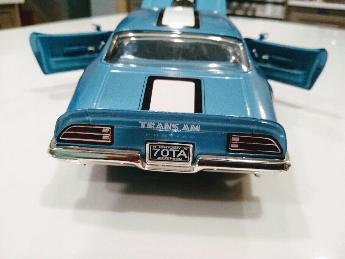 Vintage Model Car 1970 Pontiac Trans Am 1/18 Rare Collectable
