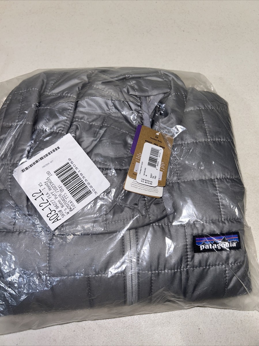 Patagonia WOMENS Nano Puff Hoody | eBay