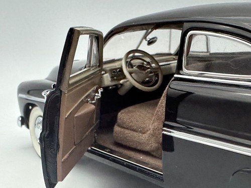 Danbury Mint 1949 Mercury Club Coupe, Black, 1:24, Nice, Boxed - Picture 12 of 19