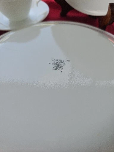 Corelle Classic 20 PC Winter Frost White Dinnerware Set Service For 4, W/hook Cp - Image 3 of 4