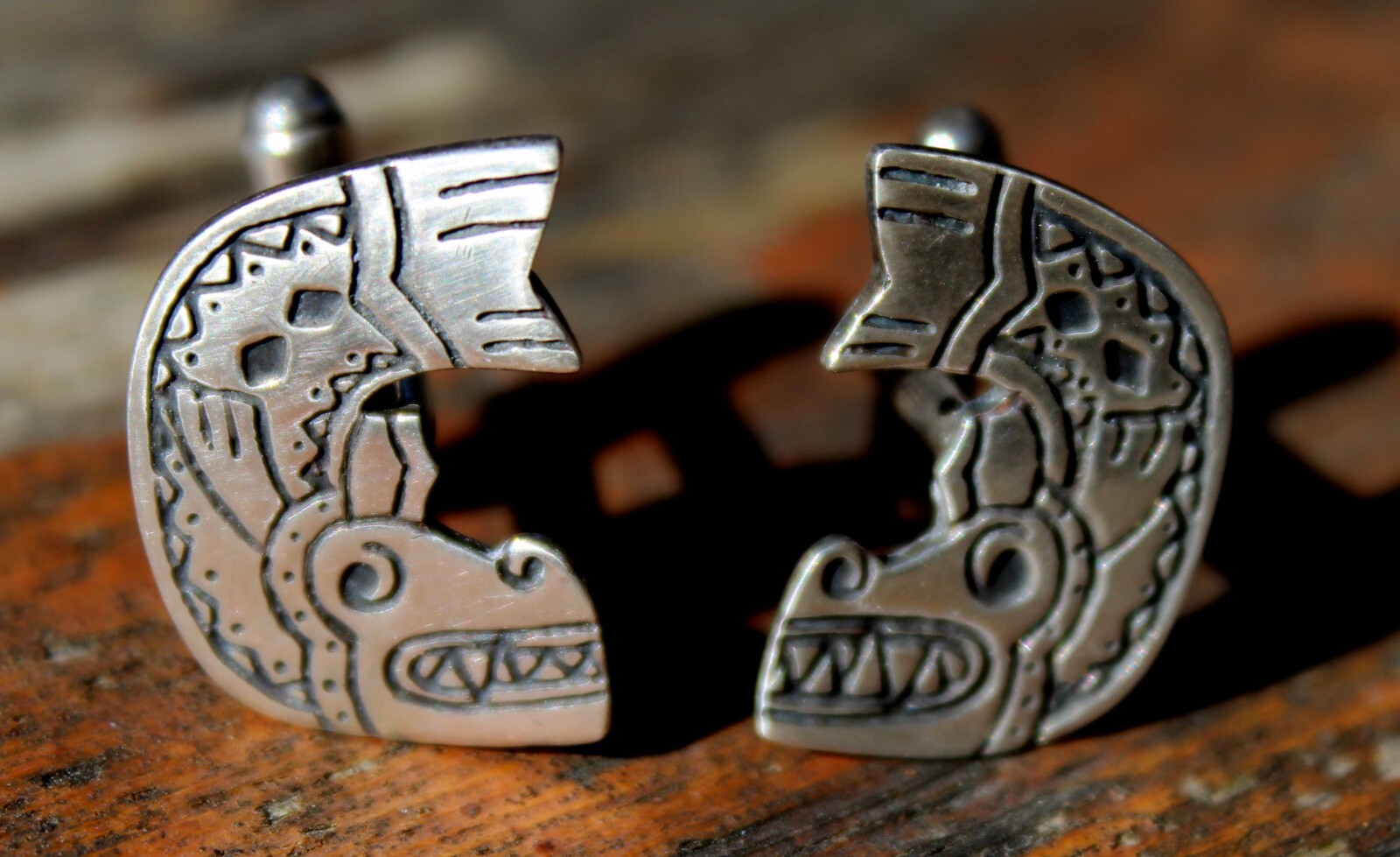 Beautiful Old Solid Sterling Silver Northwest ANI… - image 1