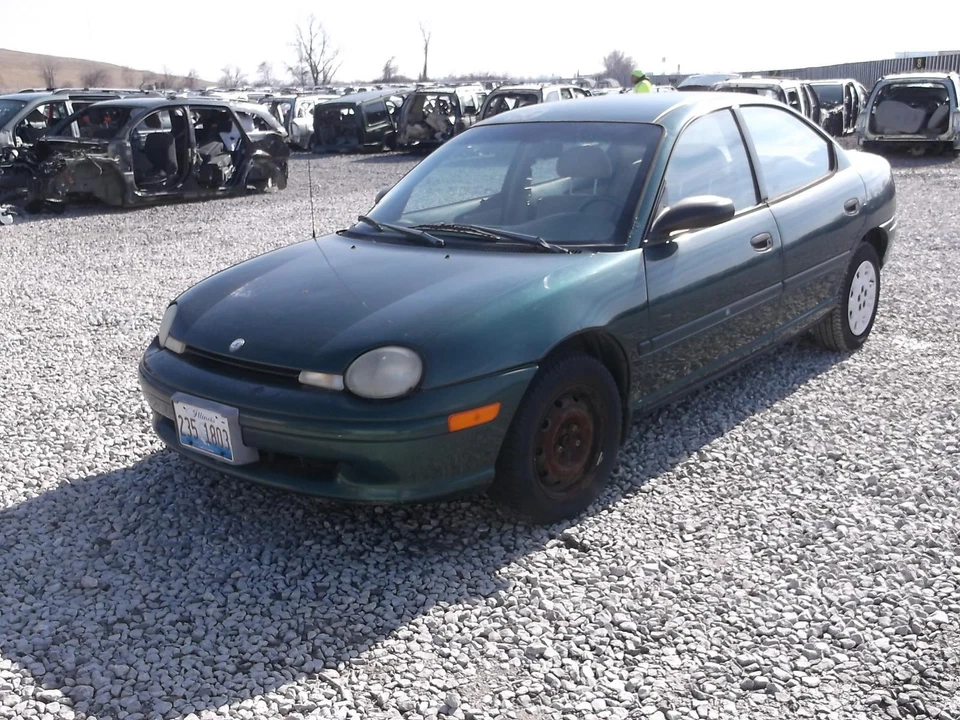 Parachoques delantero usado refuerzo se adapta a: 1998 Plymouth neón delantero grado A Foto 2 de 4