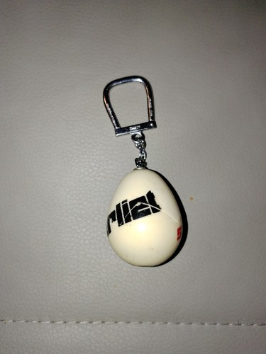 pc Porte-clés oeuf Keychain Key ring Bourbon - Berliet - Stradair camion