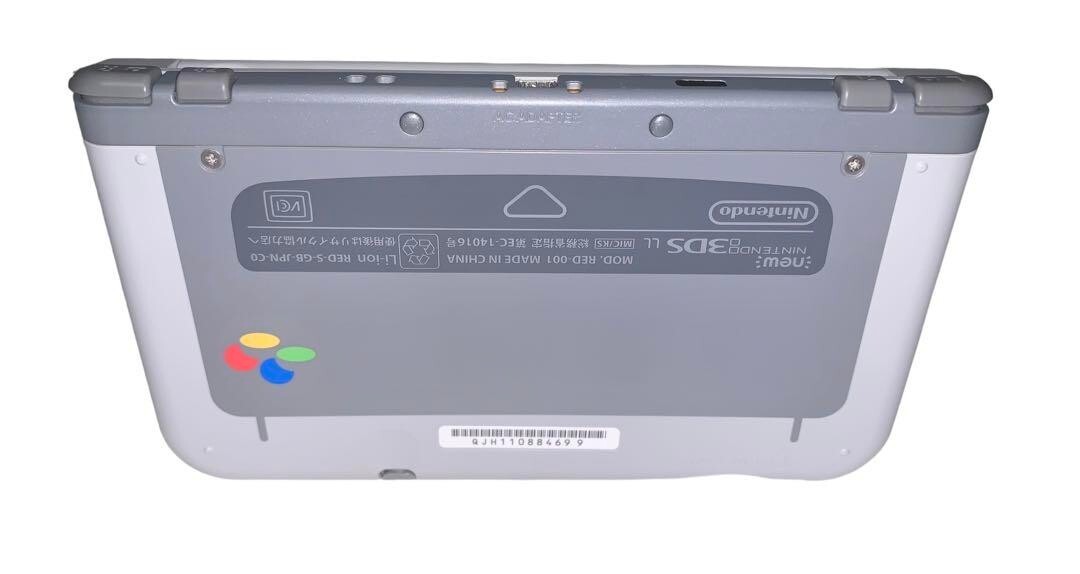 New Nintendo 3DS LL Super Famicom Edition Game Console Limited