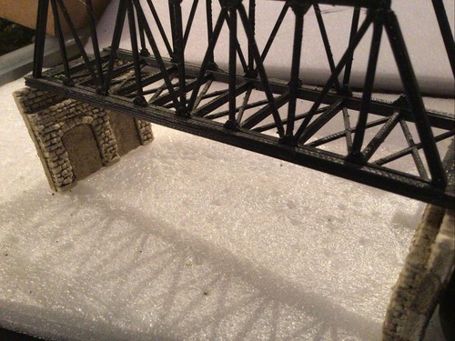 N scale, N gauge Arched stone bridge abutments - *twin track * Painted DAW100A - Picture 6 of 6