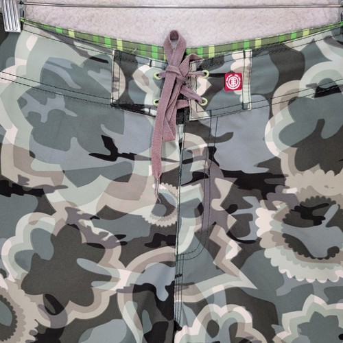 Element Mens Shorts Green Skateboard Board Shorts Athletic Performance Size 38 - Picture 2 of 24