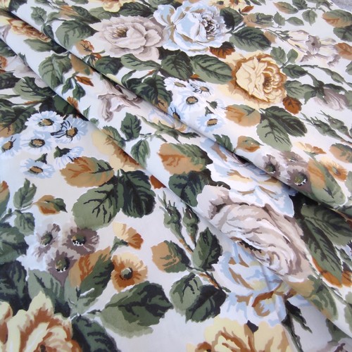 Vintage floral curtain white yellow cabbage roses fabric Quilting sewing craft - Picture 2 of 7