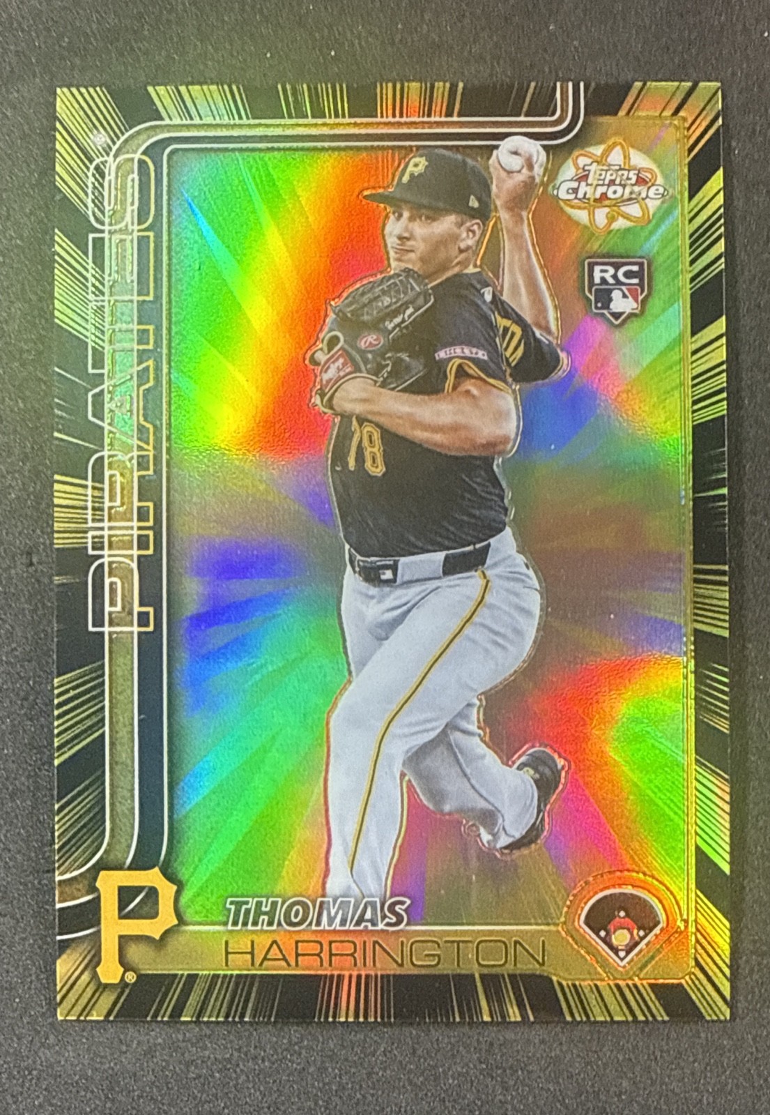 2025 Topps Chrome Update Series - Radiating Rookies Thomas Harrington #RR-27...