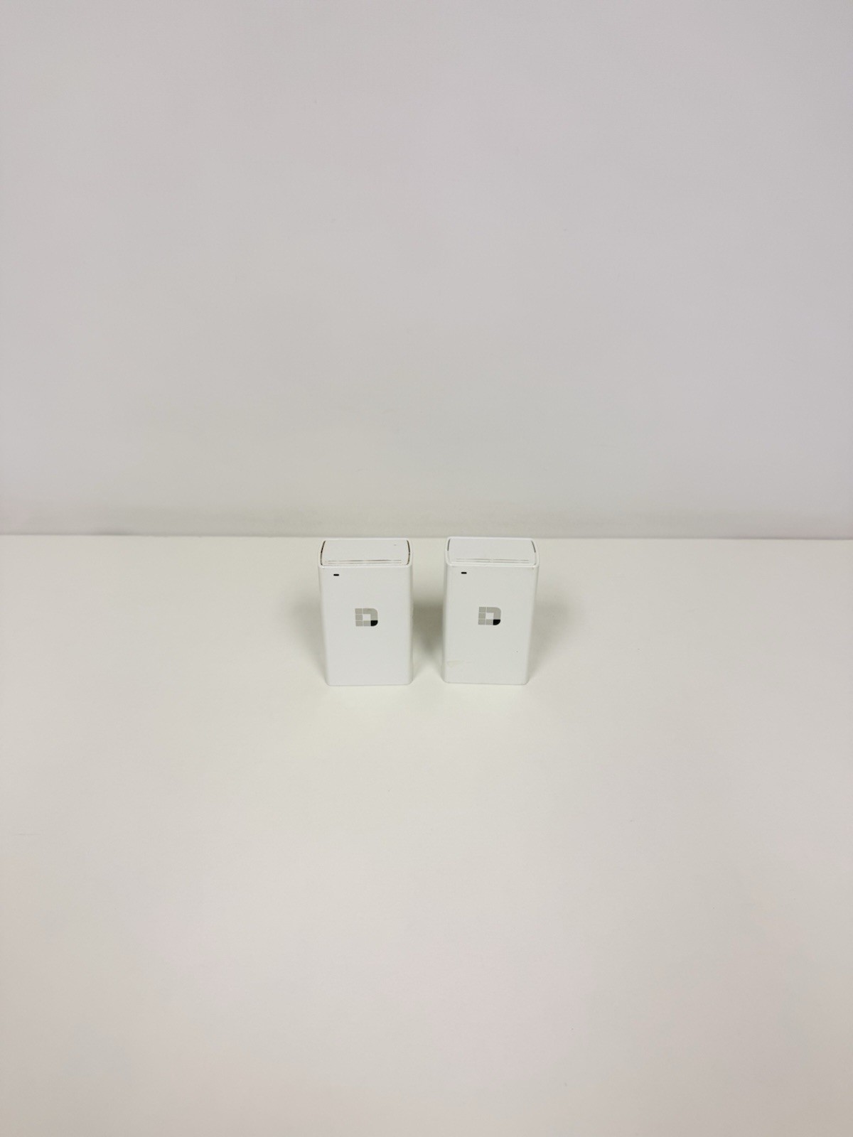 Lot Of 2 D-Link WiFi AC750 Dual Band Range Extender DAP-1520