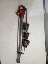 Vintage Rigid pipe threader with 3 dies (1/2 in. & 3/4 In.)