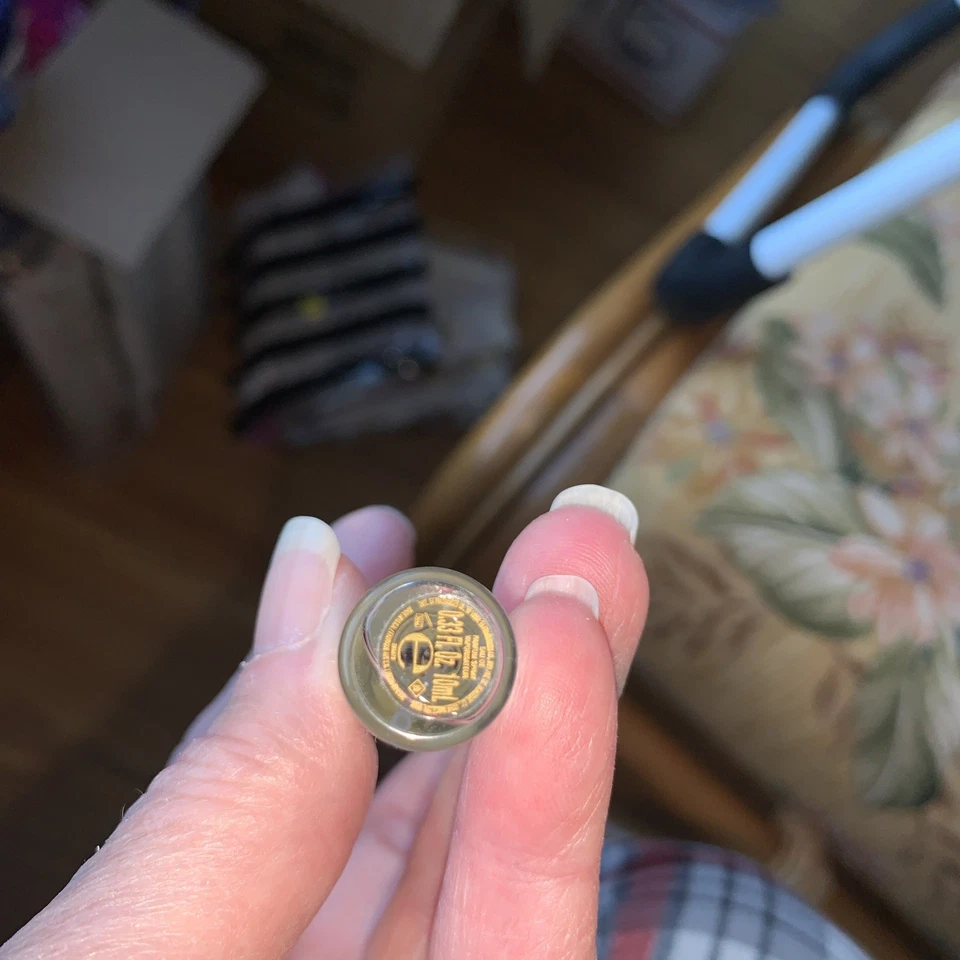 Juicy Couture Oui Perfume Spray-10ml-NNB - Imagem 3 de 4