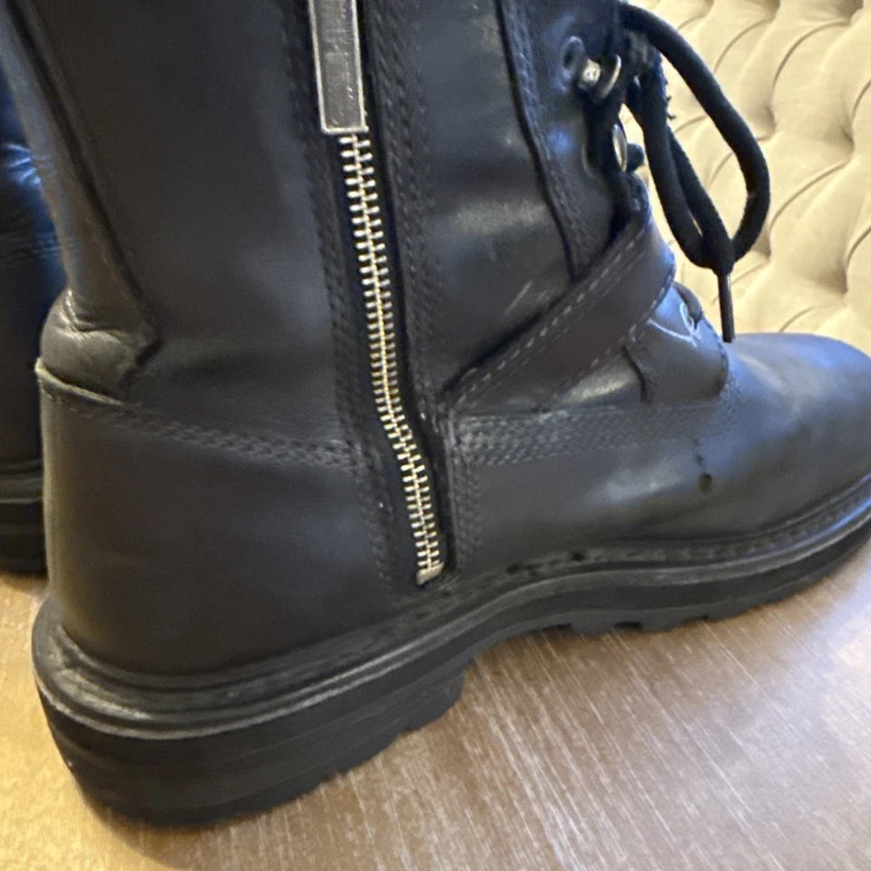 Harley Davidson Men’s Black Boots Metal Emblem Ankle Boot Size 10 - Image 4 of 4