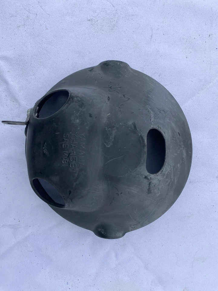 1982 Yamaha XS400 Maxim Headlight Bucket YHA-158 - Image 2 of 4