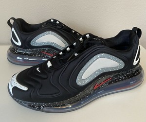 nike 720 negro con blanco