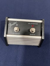  Z Fender Two Button Channel Select  Reverb Foot Switch Pedal Silver/Black