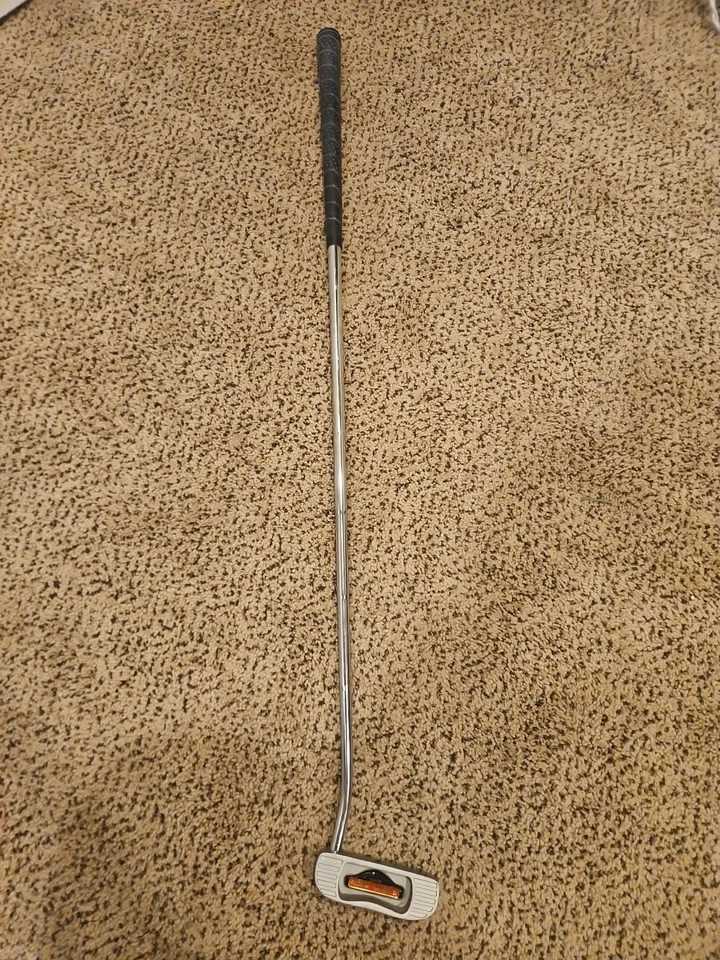 Right Handed 34” Acer Series Under Cut Sole Putter w/ Aluminum Shaft - Image 3 of 4