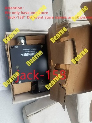TZ1LC024-045177 BY DHL OR Fedex *kk