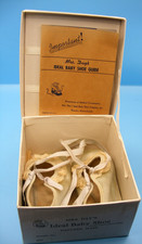 Vintage 1940's Mrs. Day's Ideal Baby Shoes Size 1 In Box