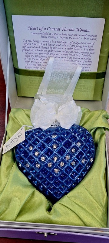 SWAROVSKI EXPRESSIONS Heart Ornament in Beautiful Blue & Silver Crystals w/ Box