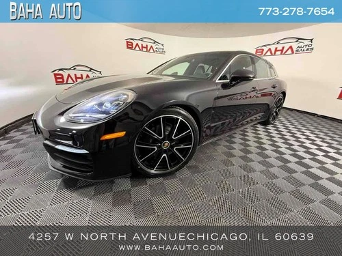 2022 Porsche Panamera 4 Image 1 of 4