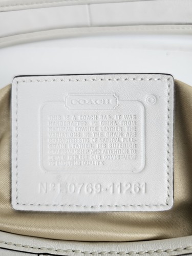 Coach Purse-Ergo Legacy Hobo style in ivory-colored leather - Picture 5 of 5