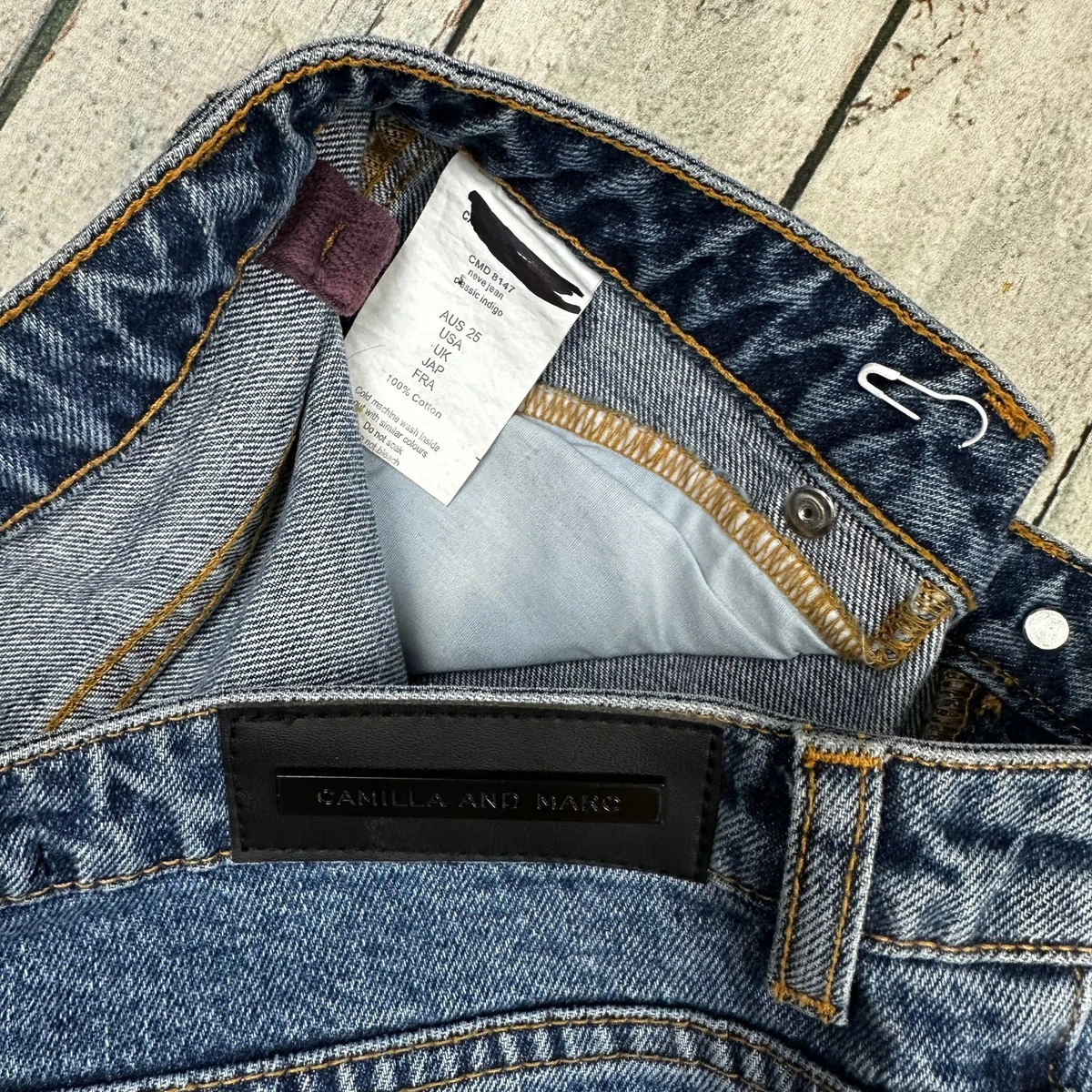 Camilla and Marc Neve Classic Indigo Boyfriend Jeans Size 25
