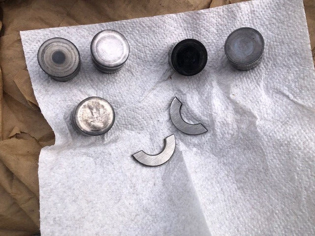 Внутренние крышки корпуса распределительного вала двигателя Maserati Biturbo Shamal и многое другое от оригинального производителя - Изображение 4 из 4