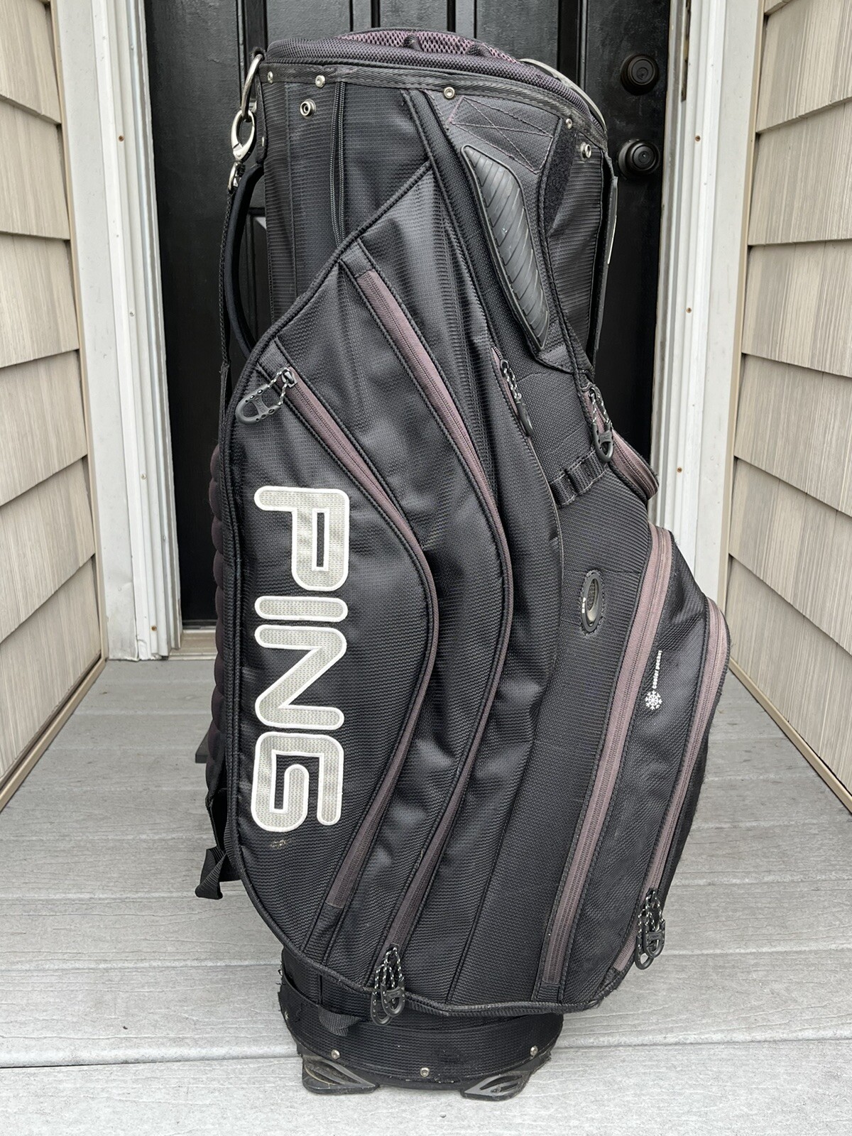 Ping Cart Golf Bag 14 Way Divider 9 Zipper Pockets Shoulder Strap Black