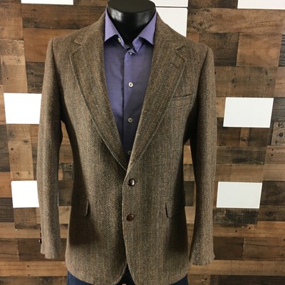 unstructured tweed blazer