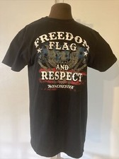 Mens Winchester Firearms  Freedom, Flag and Respect  Black T-Shirt Medium USA