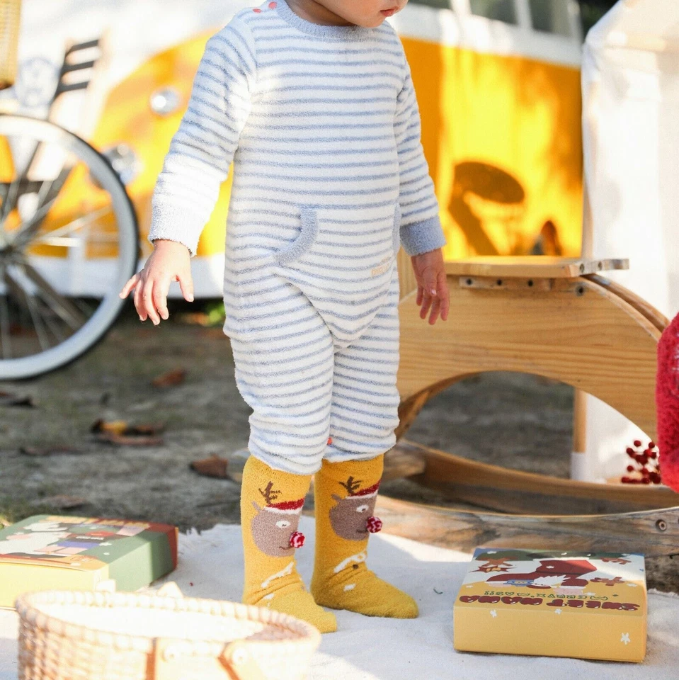 4 pares de calcetines cortos de Navidad de invierno suaves cálidos para zapatillas calcetines regalo de Navidad mujeres EE. UU. Foto 3 de 4