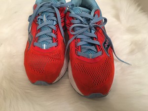 saucony swerve womens