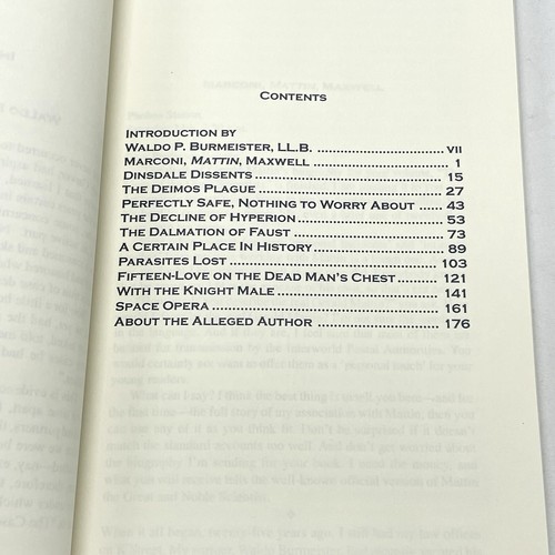 Space Suits: Allegedly by Charles Sheffield, Fox Acre Press 2001 Paperback - Foto 10 di 10