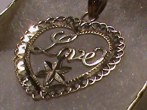 Beautiful 10k Gold Love Heart Pendant