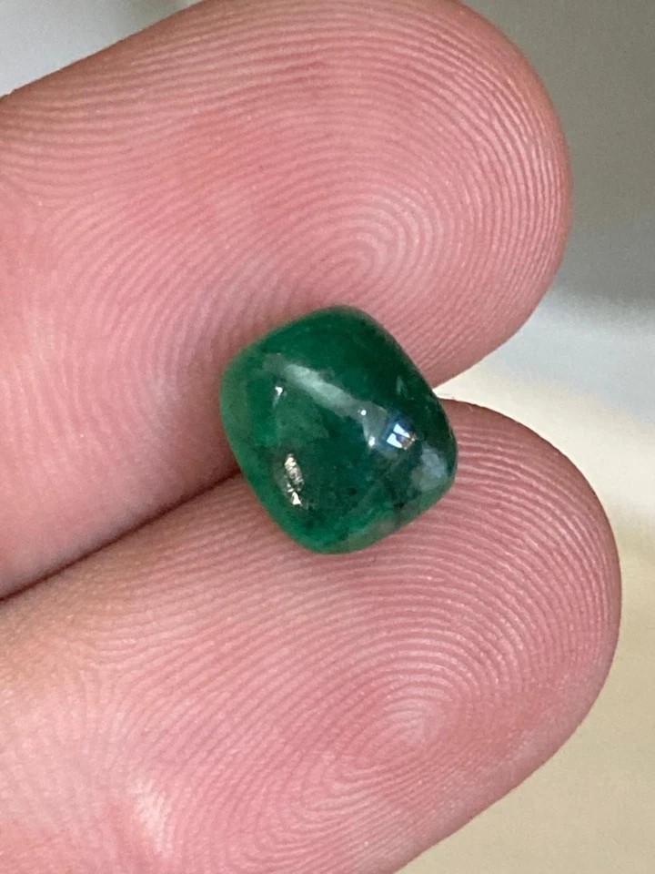 Cabujón esmeralda natural de Zambia 2,40 CTS sin tratar esmeralda suelta sin calefacción Foto 2 de 4