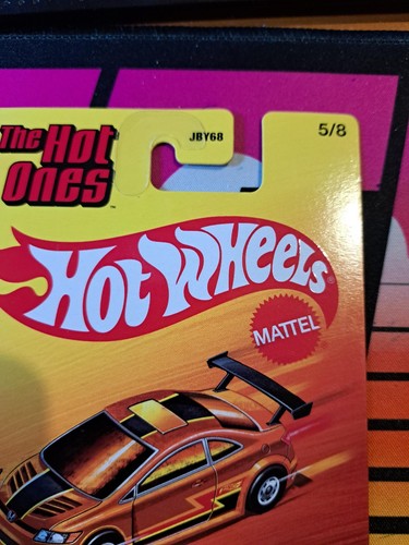2025 Hot Wheels The Hot Ones #5 Honda Civic Si (Gold) - Picture 3 of 3