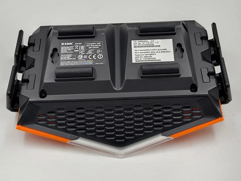 D-Link DIR-869 AC1750 Wi-Fi - Gebraucht, Voll Funktionierend - Bild 3 von 4