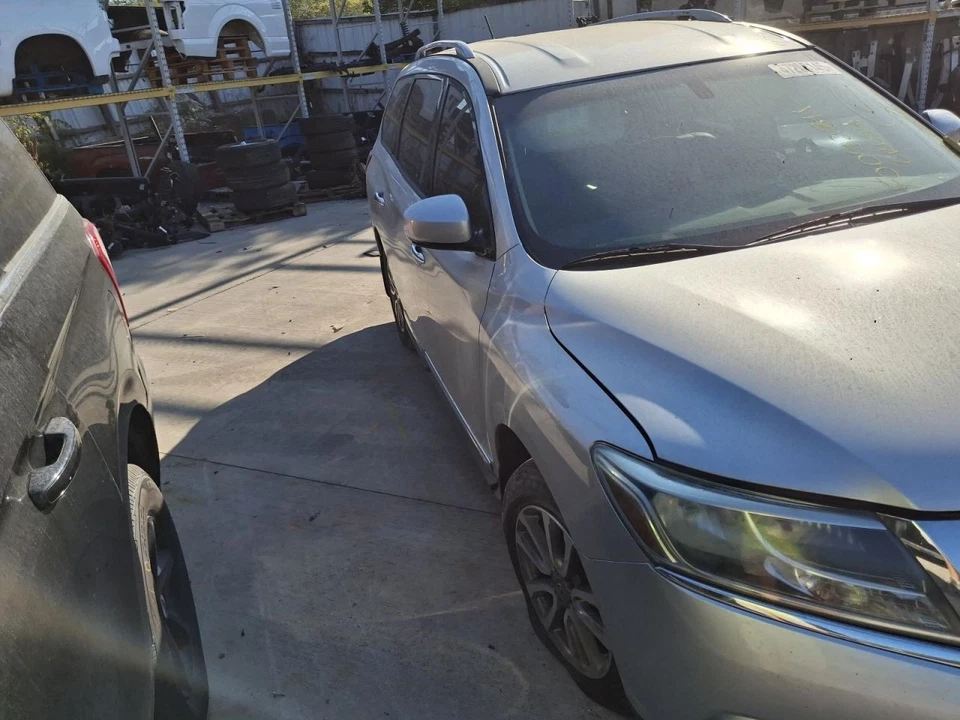 PATHFINDER 2015 门装饰面板后 3679979 — 第 2/4 张图片