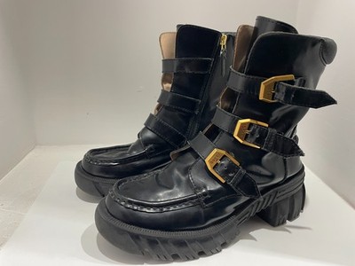 GUCCI Amphibious Ankle Boots with Buckles Black Paint Leather Biker Size 40 