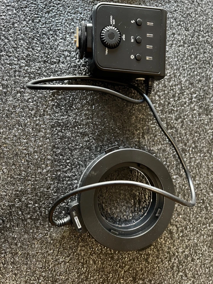 Aputure AHL-HC100 Amaran Halo LED Ring Flash for Canon Cameras - Image 3 of 4